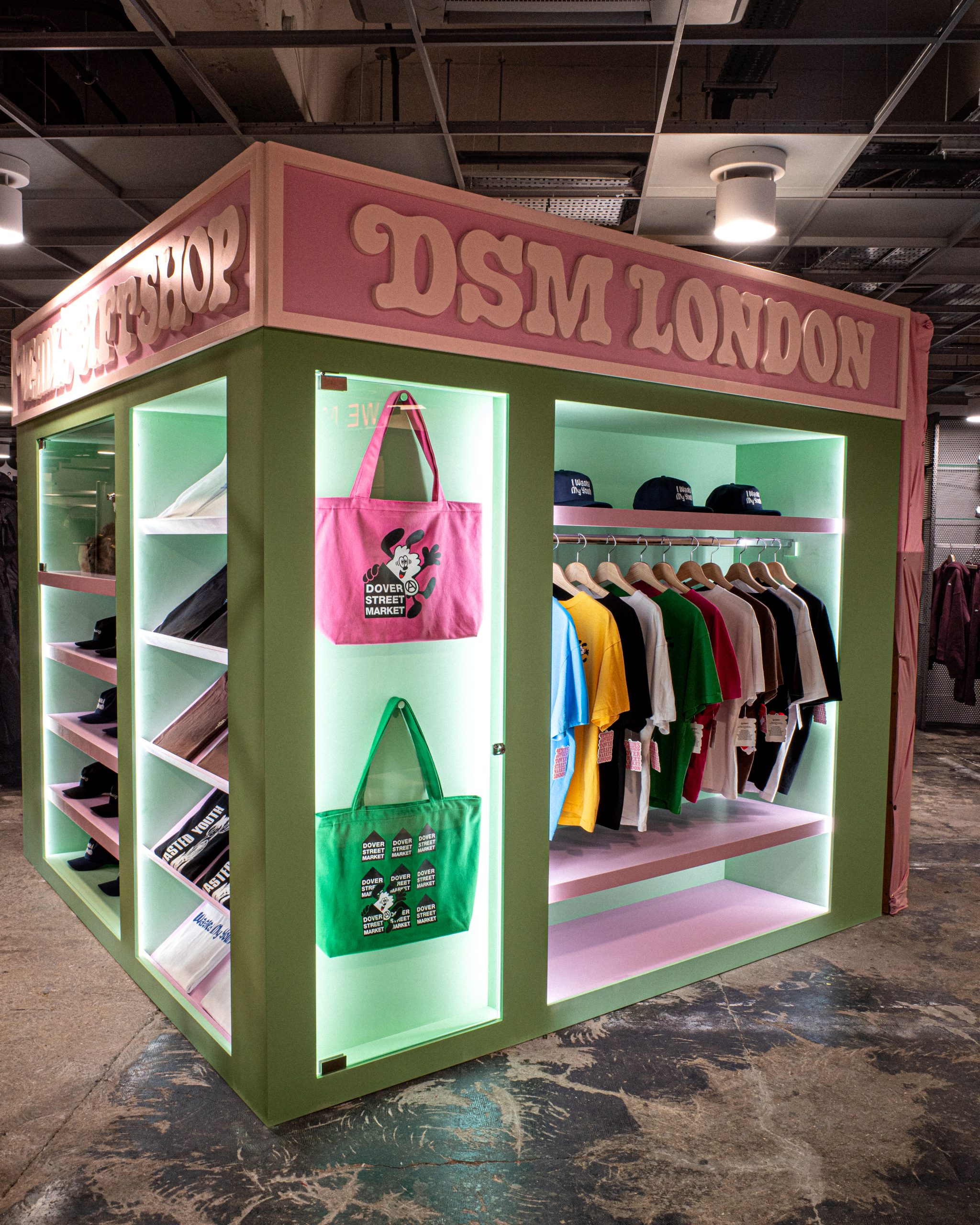 VERDY x DSM 4