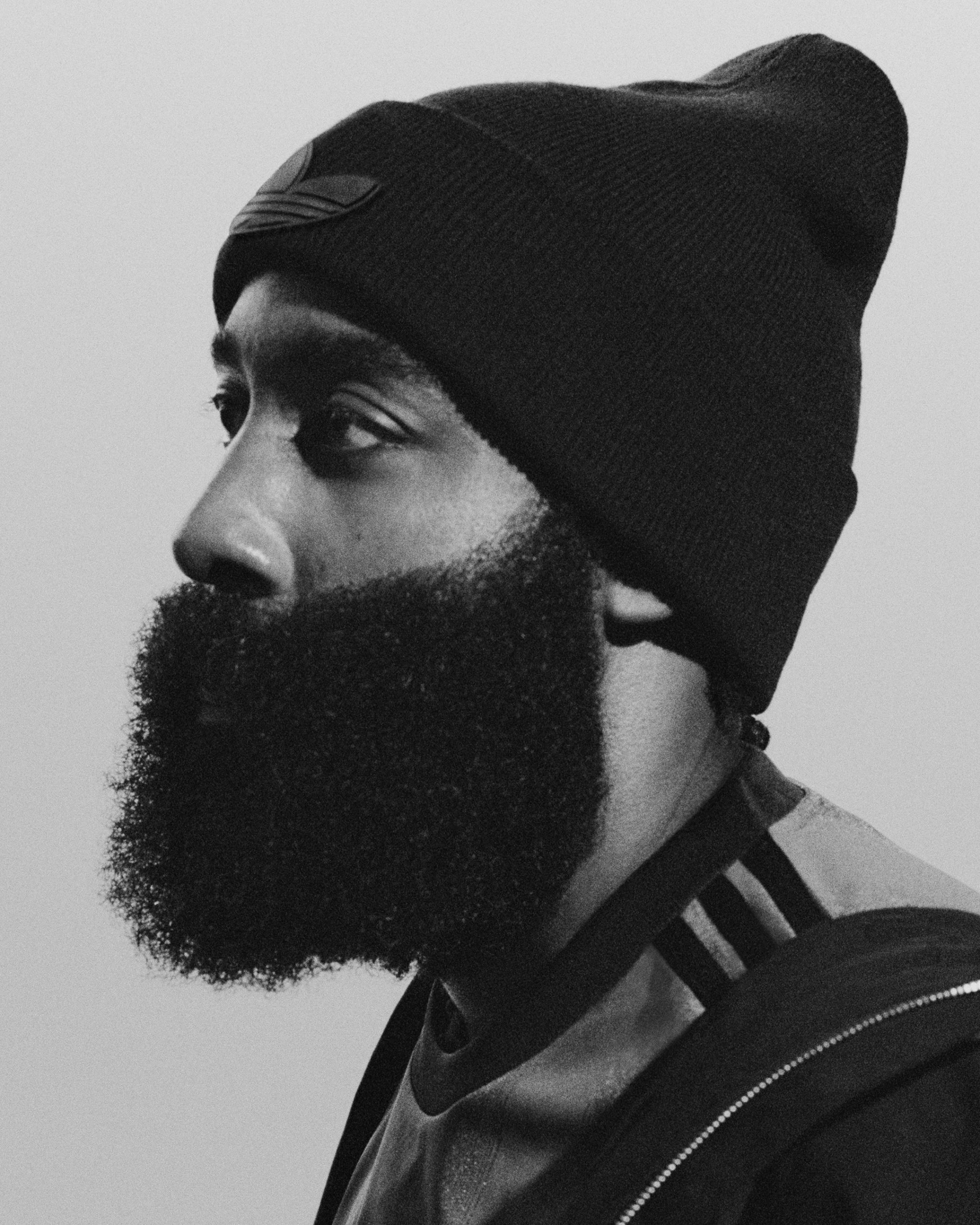 SS26_Superstar_BW_Harden_Portrait_007_4x5