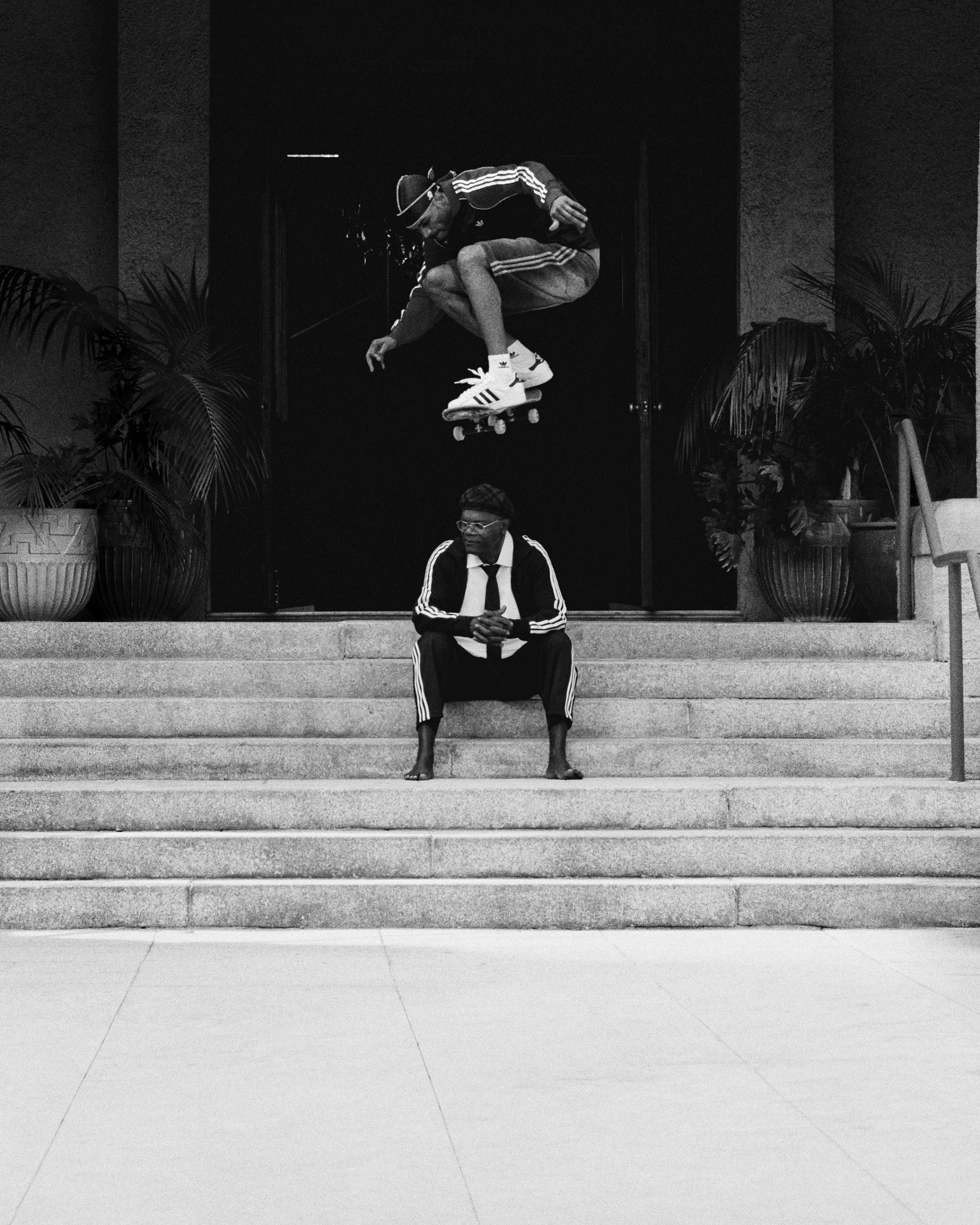 SS26_Superstar_BW_Tyshawn_Jump_028_4x5 (1)